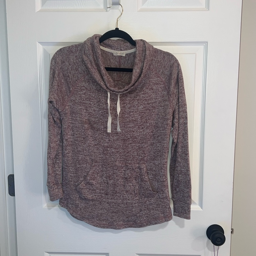 ❌SOLD❌3/$20 cowl neck sweatshirt